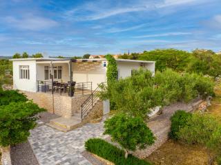 Holiday House Josip - Ražanj - 9