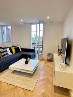 Piscine et jacuzzi Loft ravissant dans une maison basque - Anglet - 3