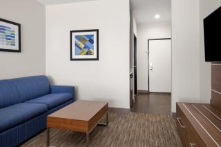 Holiday Inn Express & Suites Graham by IHG - Graham - 9