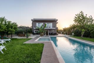 Elenas Home - Dream & Love apts w Private pool - Alikianós - 3