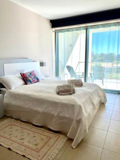 NEW STUNNING OCEAN APRT IN "OASIS MAR" Wi-Fi - Portimão - 6