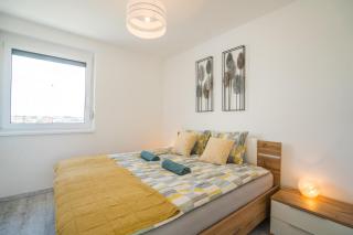 Grey Lights Garden Apartment - Siófok - 7