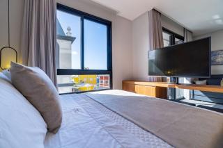 AION suítes 102 - Compacto e luxuoso Loft - Rooftop com piscina e academia - À poucos passos da praia - Bombinhas - 2
