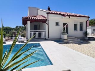 Family friendly house with a swimming pool Janjina, Peljesac - 19594 - 9