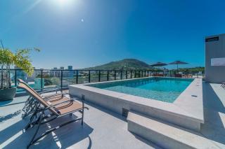 Adra 102 - Apartamento no centro de Bombinhas - Finamente mobiliado e decorado - Rooftop com piscina e academia - À poucos metros da praia - Bombinhas - 0