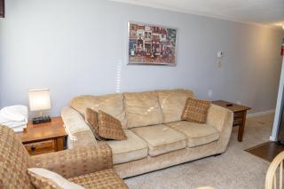 Stroll to Slopes, Village Area, Ski in-out MtLodge 151 - Snowshoe - 7