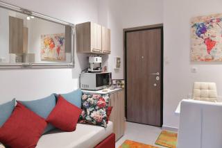 Athens Central Studio fast WiFi Metro Live Football - 2