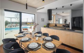 Lovely Home In Barban With Kitchen - 7