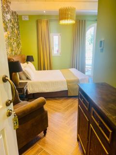 The Red Farm Relais & Spa - Iklin - 2