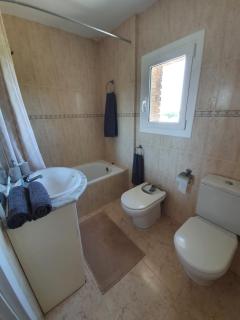 Apartamento con vistas y piscina en Salou! - Salou - 3