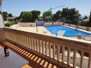 Apartamento con vistas y piscina en Salou! - Salou - 8