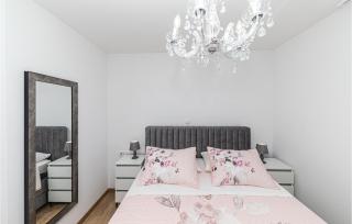 Beautiful Apartment In Seget Donji - Seget Donji - 9