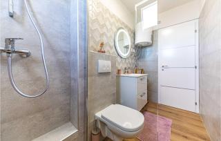 Beautiful Apartment In Seget Donji - Seget Donji - 6