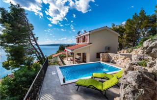 Beach Front Home In Novigrad - 4