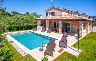 Lovely Home In Medulin With Wifi - Medulin - 0