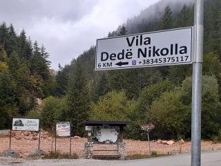 Vila DedeNikolla stankaj rugove pej - Peje - 2