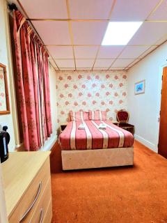 The Albany Hotel - 1