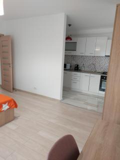 BYA BROWN - Valea Lupului - 5