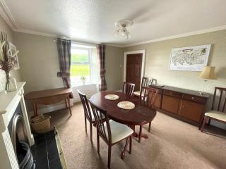 Pass the Keys Spacious 3BR Cottage in Beautiful Rural Setting - Castle Douglas - 2