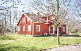 Lovely Home In Åryd With Kitchen - - 0