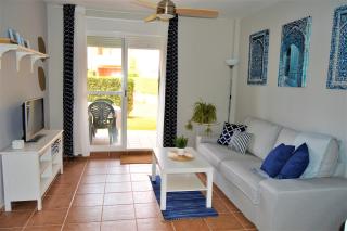 Bonito apartamento con jardín privado en Novo - Novo Sancti Petri - 4