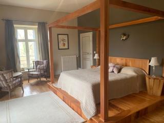Chateau Tout Y Fault - 5