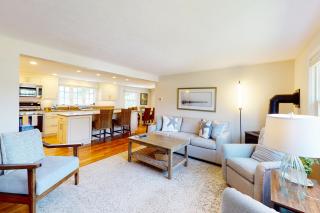 Harborside Retreat - Falmouth - 6