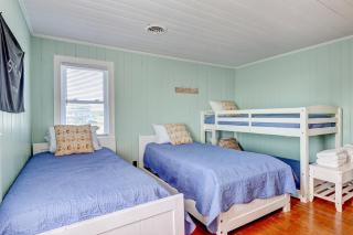 Shem Cottage--Formerly 1st Wentletrap - Holden Beach - 2