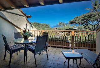 Beautiful 2 Bedroom Oceanview Condo at Maui Kamaole Located at South End of Kihei Adjacent to Wailea Traditional Hawaiian Style - Wailea - 4