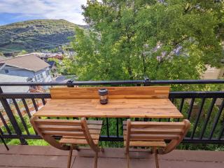 Old Town Views Just Steps to Main Street and Park City Mountain for Skiing, Hiking, Biking - 1
