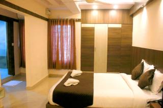 Hotel Sakura Inn - Hosūr - 8