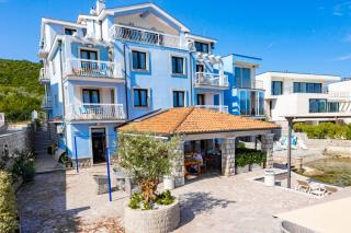 Apart-hotel Villa Lav - 1