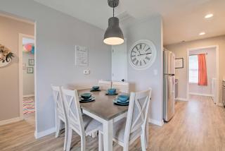 Bright Branson Vacation Rental with Balcony and Views! - Branson - 4