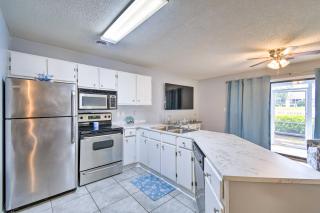 Little River Condo with Pool about 3 Mi to Beach! - Little River - 3