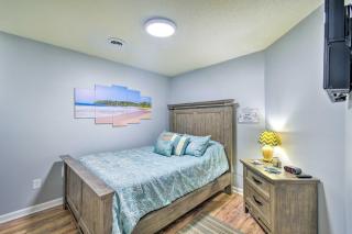 Little River Condo with Pool about 3 Mi to Beach! - Little River - 1