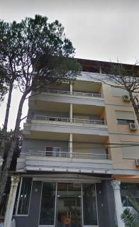 Cheap 2+1 apartment, 10 meters from beach - Golem - 2