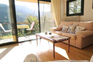 Beautiful mountain view house with fireplace - Dhirrákhion - 0