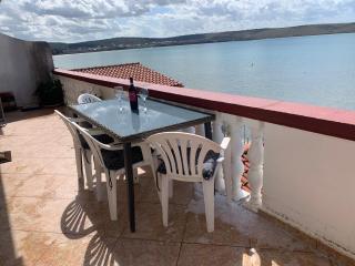 apartment for 4-6 Persons second floor - Ljubač - 3