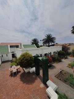 Langholm Hotel - Walvisbaai - 1