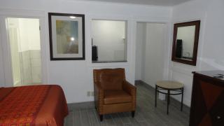 ECONOMY INN - Brownfield - 1
