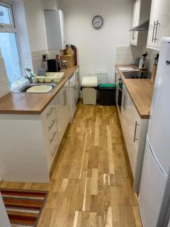 Eleven Upway Street - 3