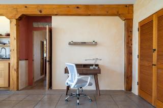 Santa Fe Ridgetop Retreat With 2 Hot Tubs and Views - Santa Fe - 4