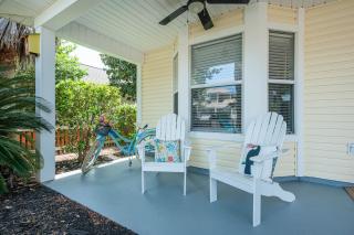 Private Beach Access, Fenced Yard & Pet Friendly, Pool, Cabana Life Beach House - Destin - 7