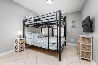 Private Beach Access, Fenced Yard & Pet Friendly, Pool, Cabana Life Beach House - Destin - 3