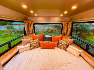 Vintage 1980s Winnebago - 3