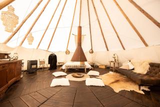 Slapen tussen de schapen in de Tante Tipi - 7