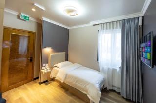 Mr.Liao Hotel - Himberg - 6