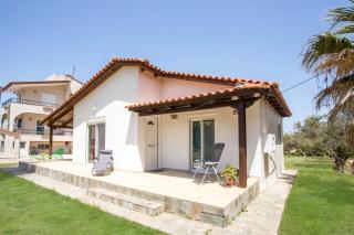 Vicki's house 2-bedroom with yard and garden - Ialyssos - 3