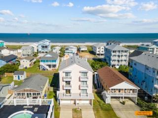Almost Heaven home - Carolina Beach - 9