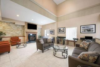 Quality Inn & Suites Fishkill South near I-84 - Fishkill - 5